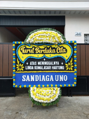 Papan Bunga Duka di Maba Utara
